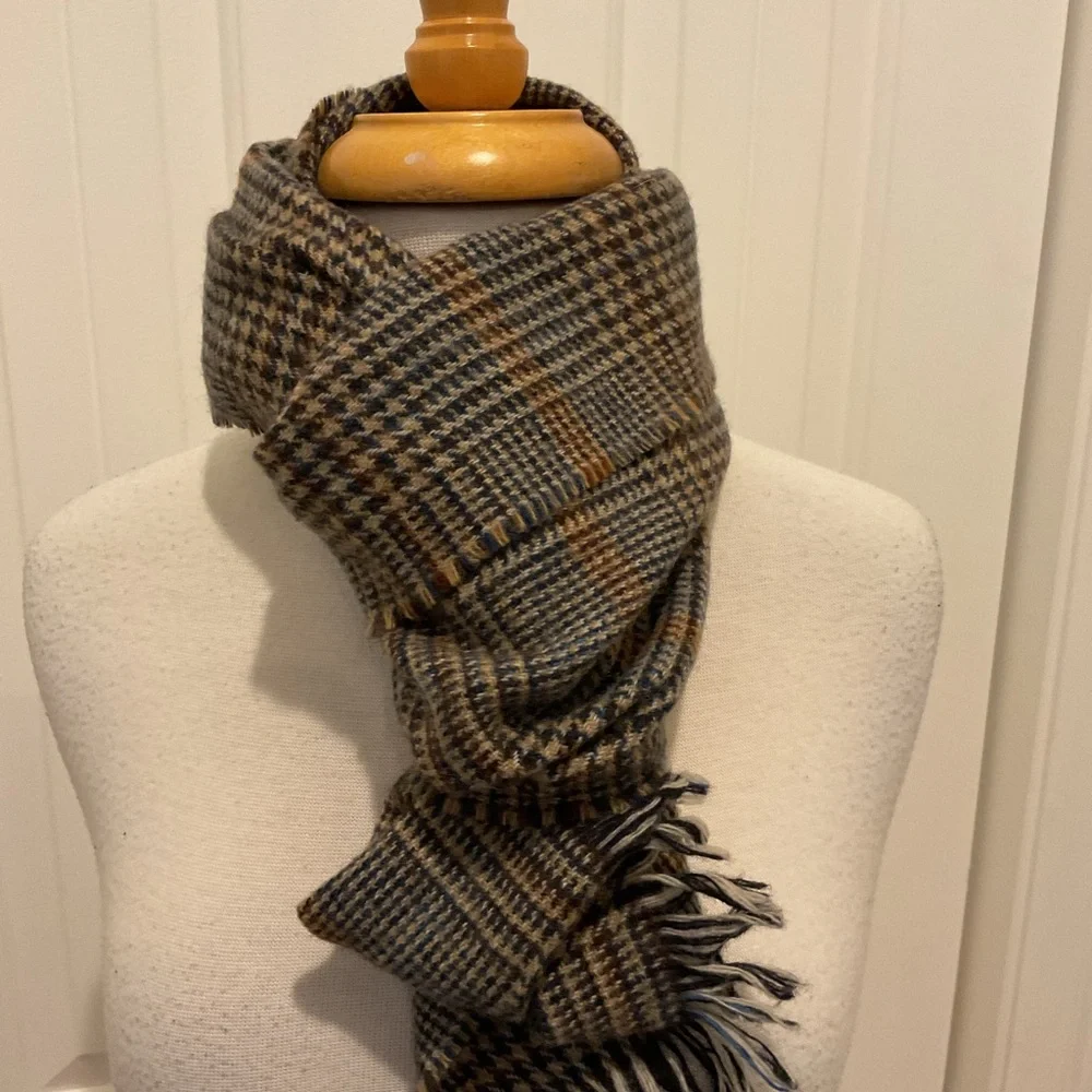 J. Hanley & Co Lambswool Scarf